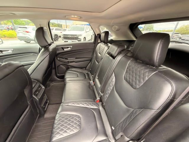 Used 2023 Ford Edge Titanium w/ Class II Trailer Tow Package AWD/4WD image 7