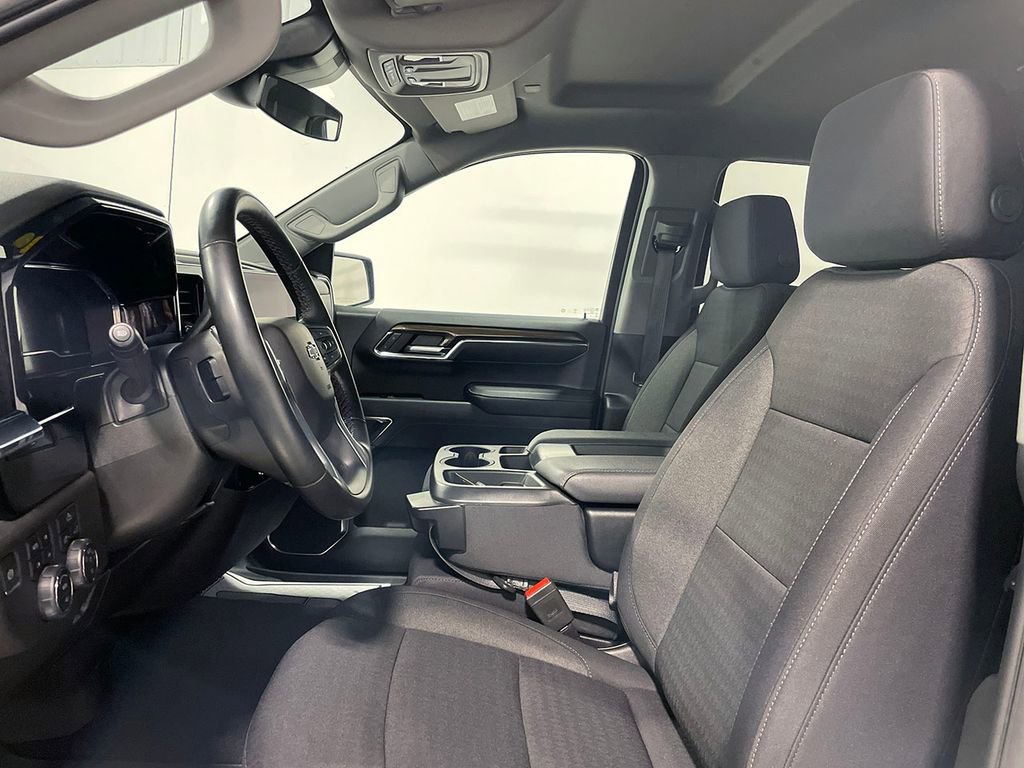 Used 2023 Chevrolet Silverado 1500 RST w/ Z71 Off-Road Package image 18