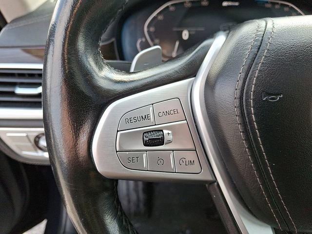 Used 2020 BMW 745e xDrive image 23