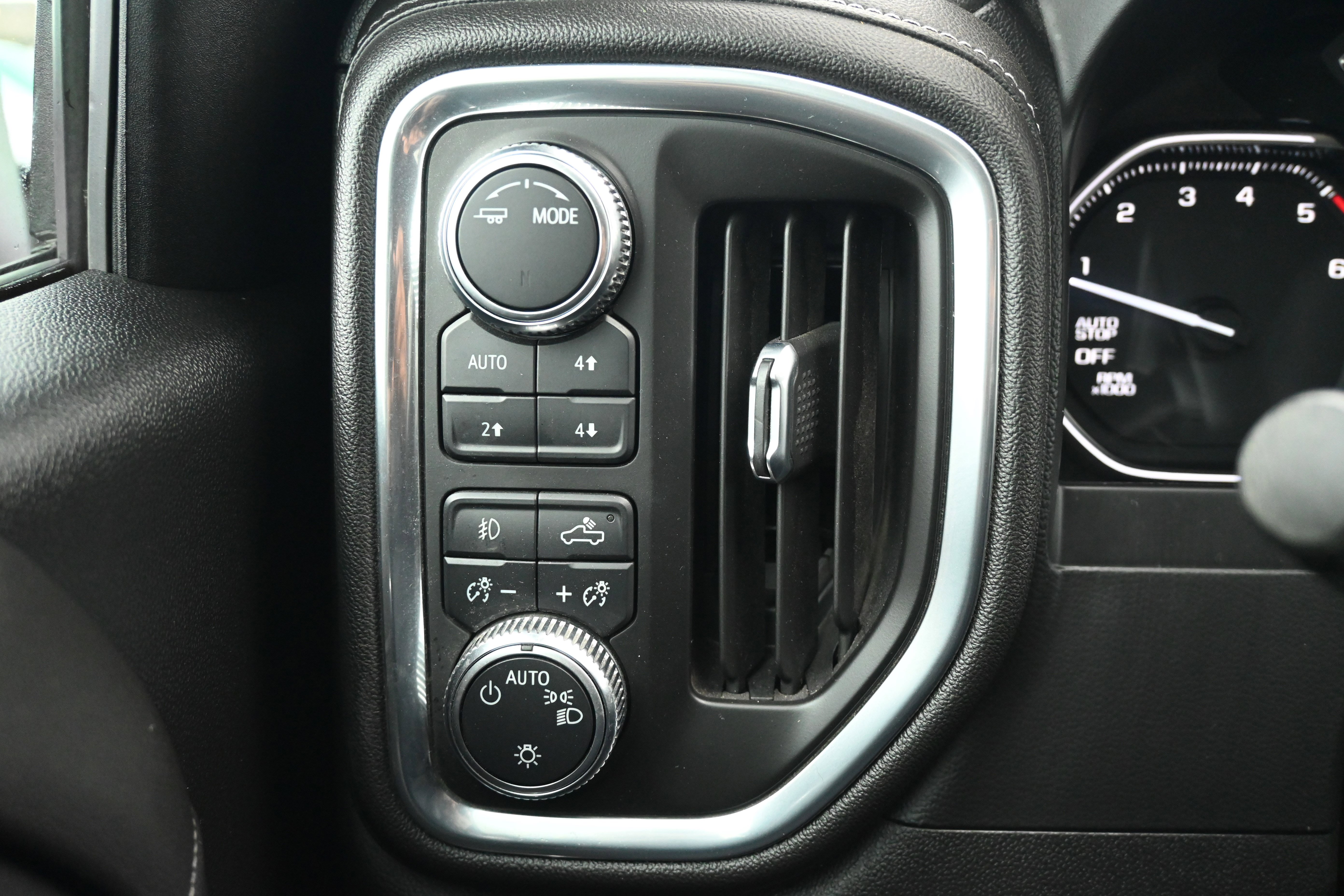 Used 2021 GMC Sierra 1500 Elevation image 29