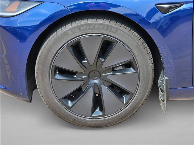 Used 2024 Tesla Model 3 Long Range AWD/4WD image 15