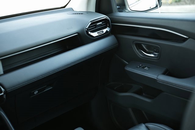 Used 2025 Honda Pilot EX-L image 29