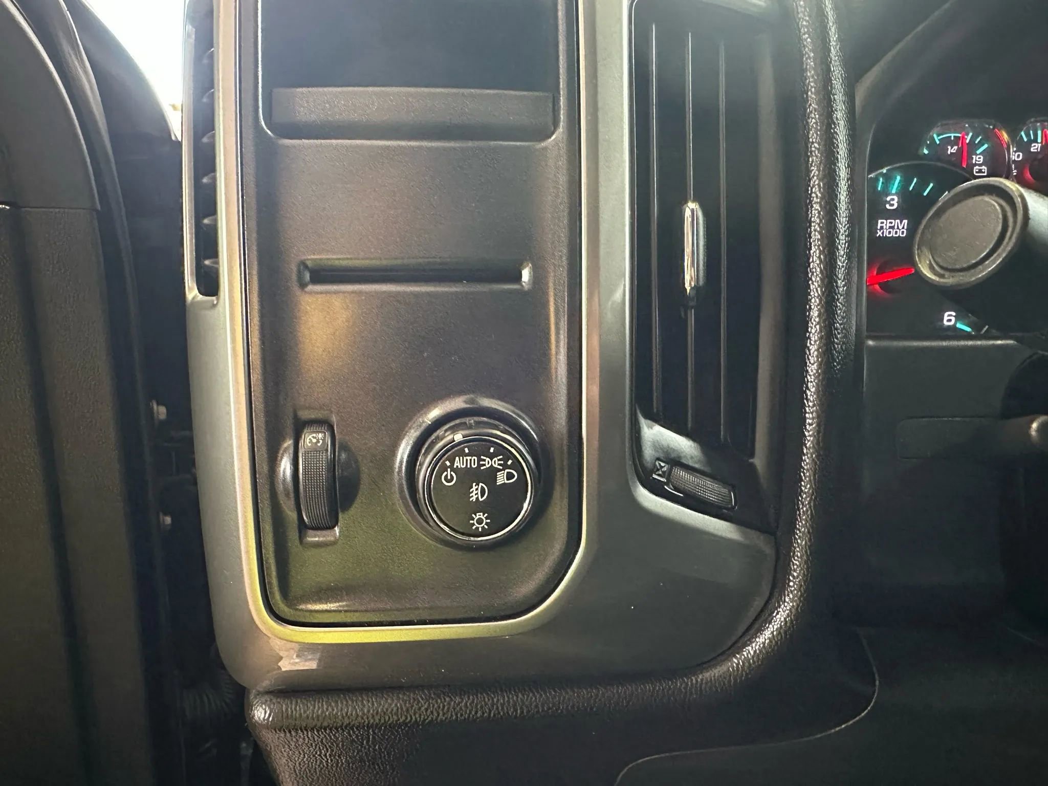 Used 2015 Chevrolet Silverado 1500 LT w/ All Star Edition image 19