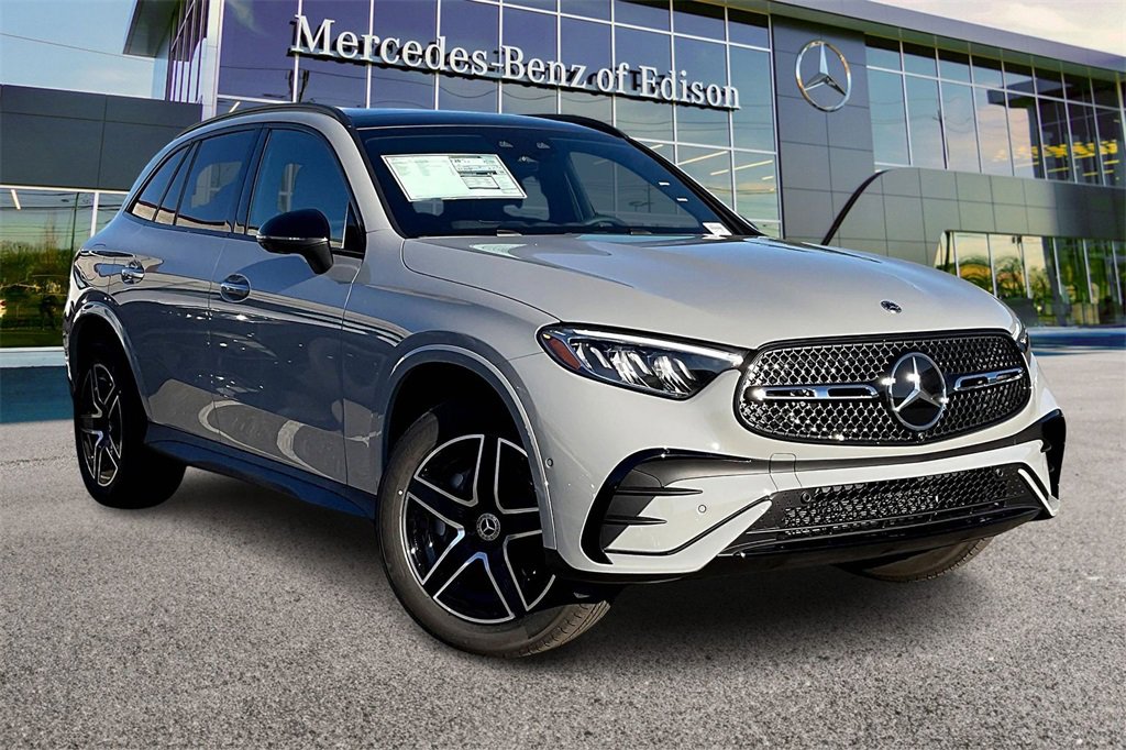New 2026 Mercedes-Benz GLC 300 4MATIC