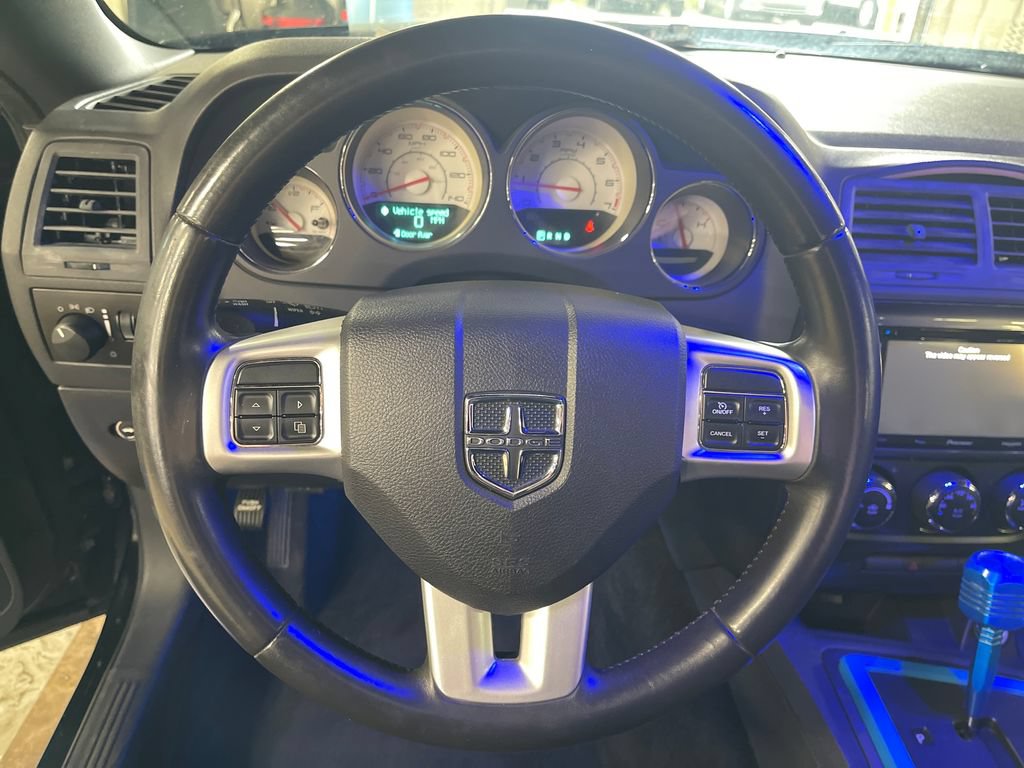 Used 2013 Dodge Challenger SXT RWD image 20
