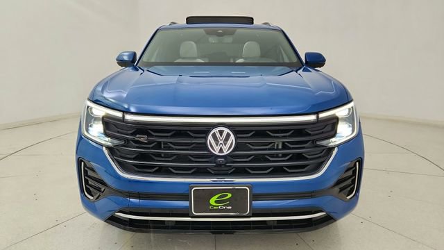 Used 2025 Volkswagen Atlas Cross Sport SEL Premium R-Line AWD/4WD image 13