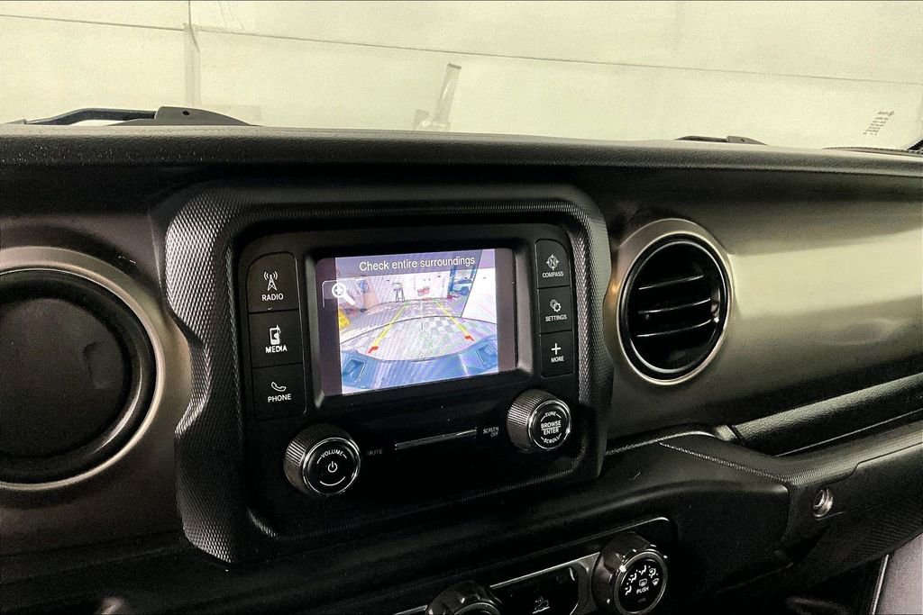 Used 2020 Jeep Gladiator Sport w/ Quick Order Package 24S image 21