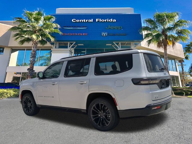 New 2026 Jeep Grand Wagoneer Summit w/ Rear Seat Video Group I AWD/4WD image 7