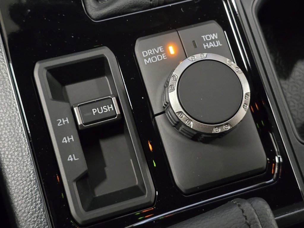 New 2026 Toyota Tundra SR5 image 7