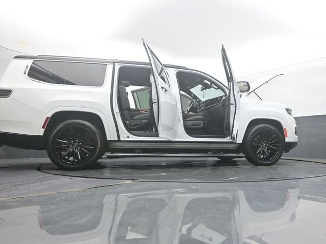 Used 2024 Jeep Grand Wagoneer L Series III image 64