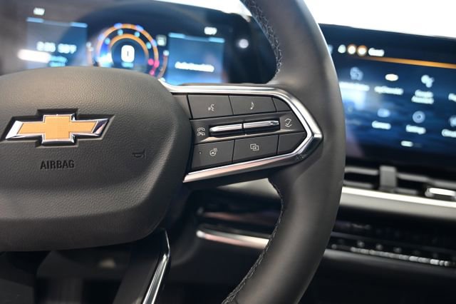 New 2026 Chevrolet Equinox LT w/ Convenience Package II FWD image 24