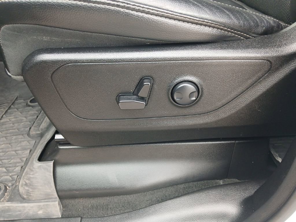 Used 2024 RAM 1500 Rebel w/ Rebel Level 2 Equipment Group AWD/4WD image 31