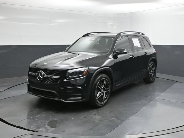 Used 2024 Mercedes-Benz GLB 250 image 1