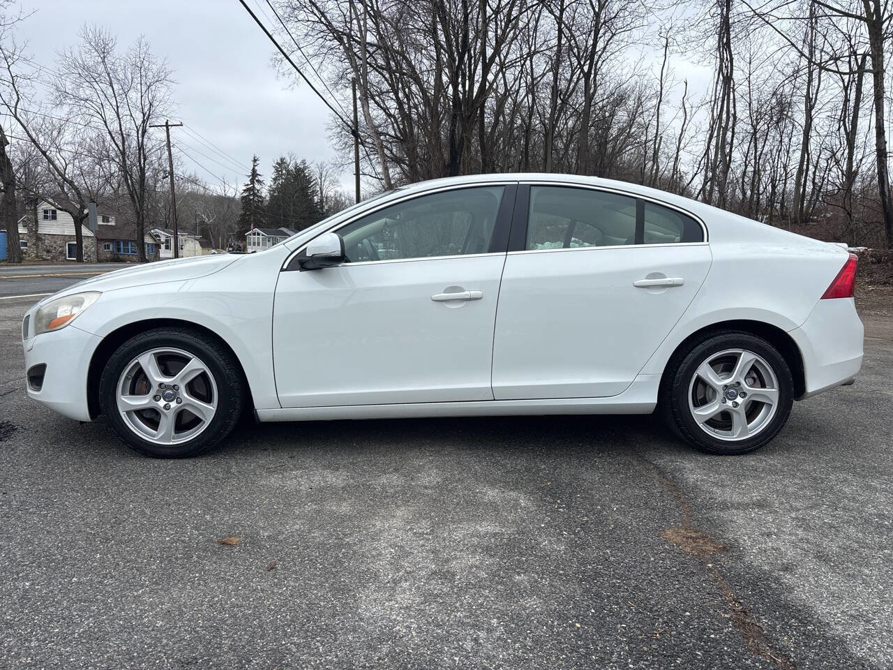 Used 2013 Volvo S60 T5 Premier image 2
