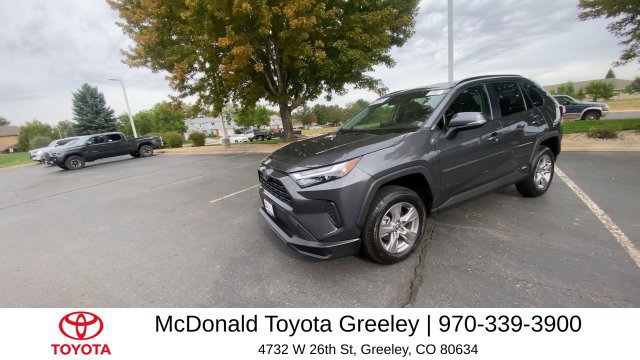 Certified 2024 Toyota RAV4 LE AWD/4WD image 3