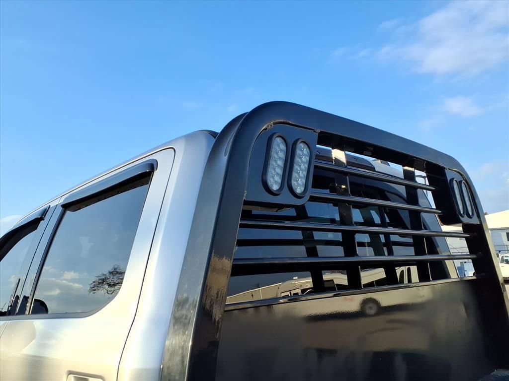 Used 2022 Ford F350 Lariat AWD/4WD image 31