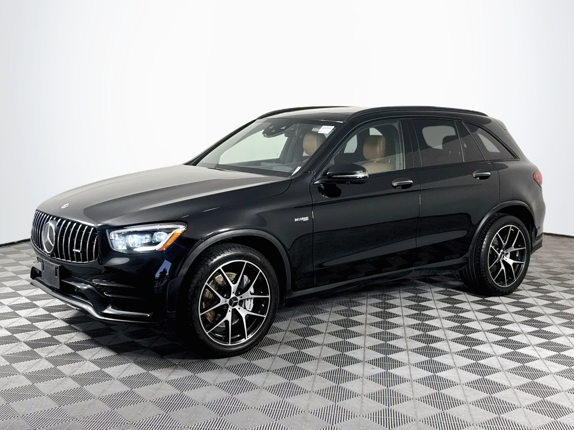 Used 2021 Mercedes-Benz GLC 43 AMG 4MATIC image 4