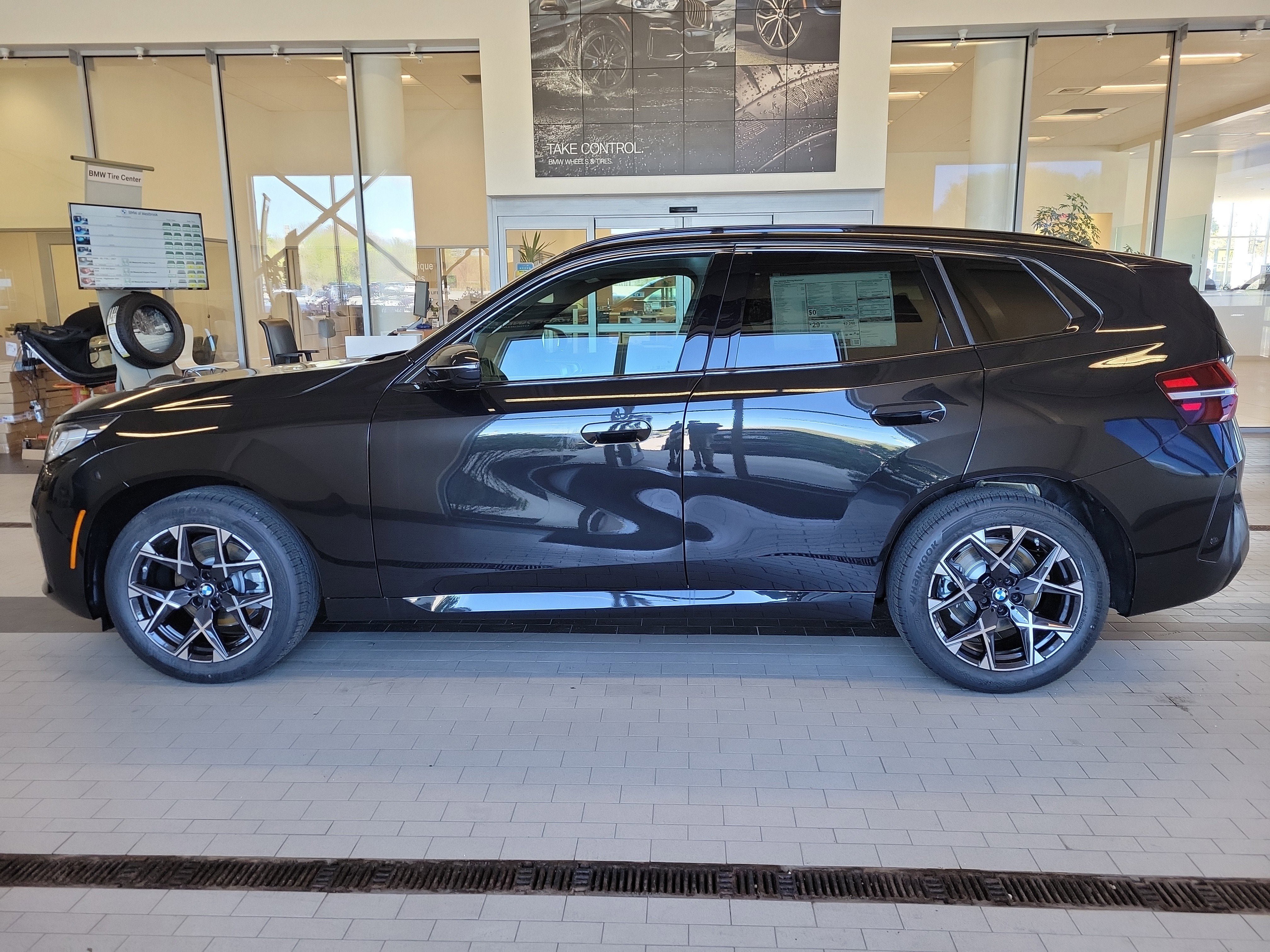 New 2026 BMW X3 xDrive30 w/ M Sport Package AWD/4WD image 2