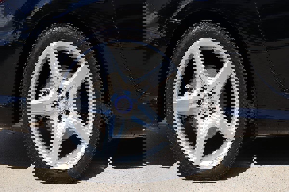 Used 2014 Mercedes-Benz SLK 350 image 49