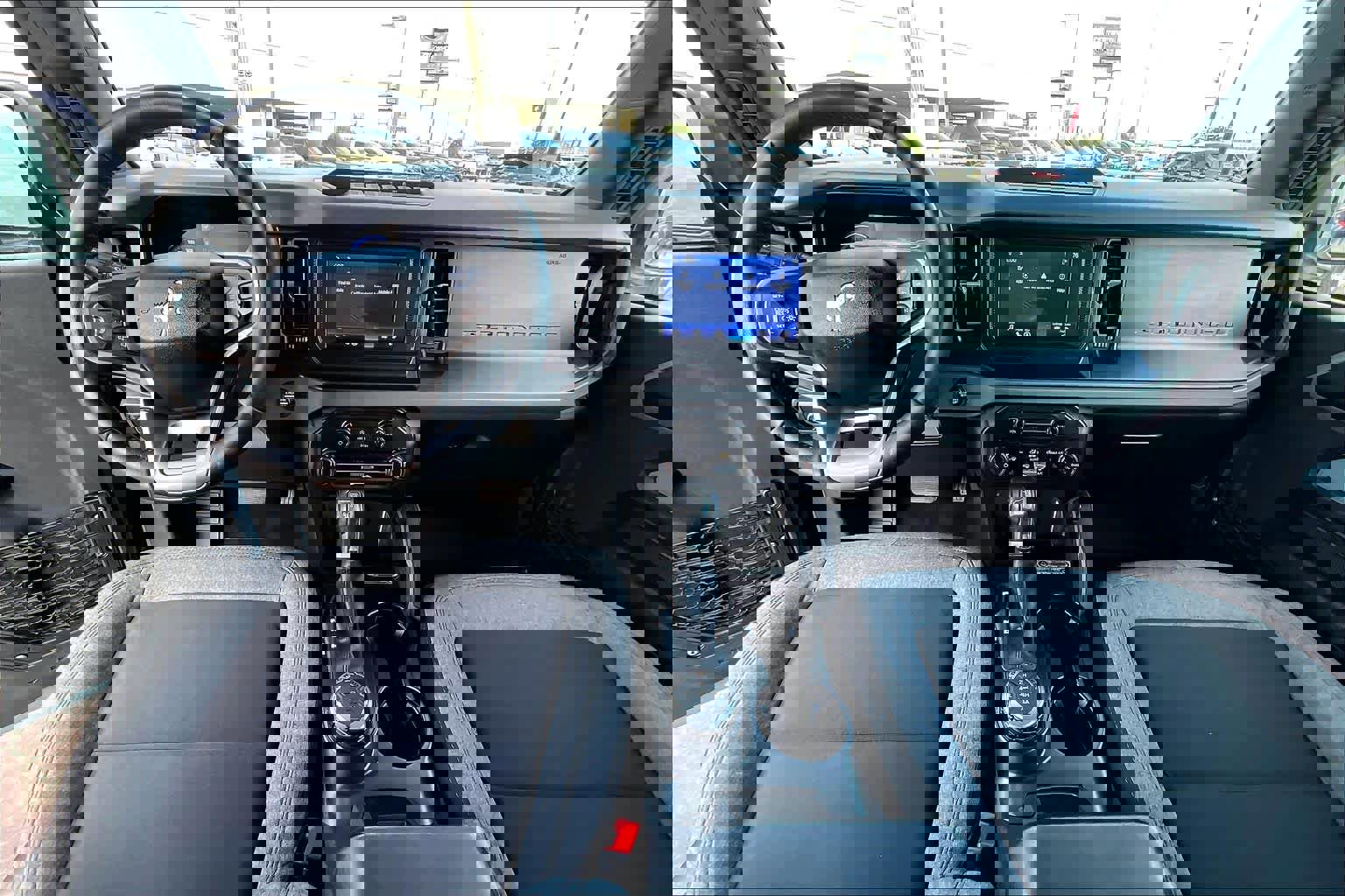 Used 2023 Ford Bronco Big Bend w/ Sasquatch Package image 15