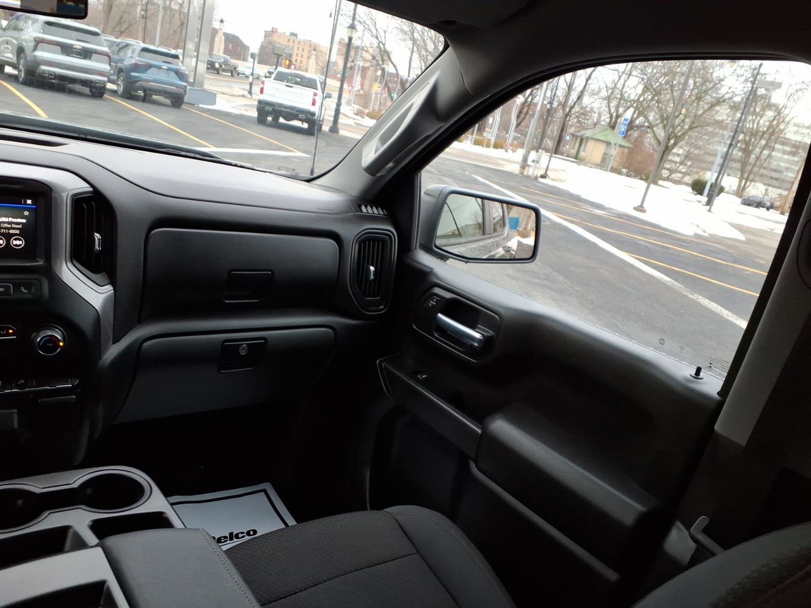 Used 2021 Chevrolet Silverado 1500 Custom image 16