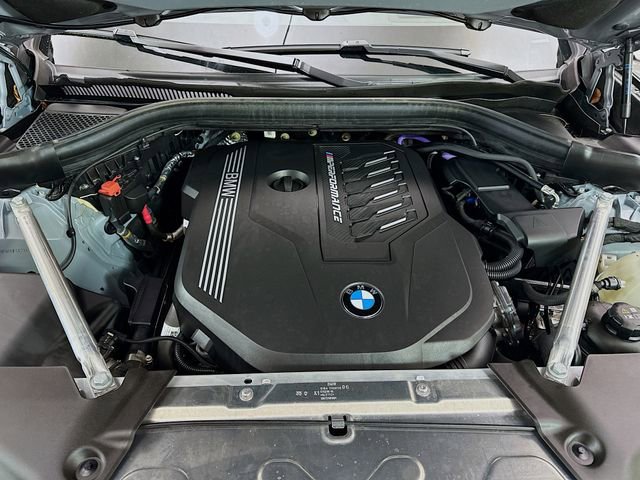 Used 2024 BMW X3 M40i w/ Premium Package image 32