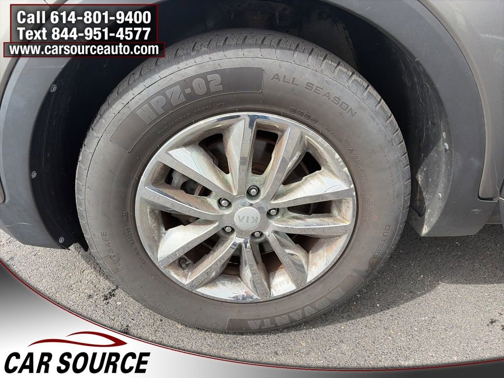 Used 2016 Kia Sorento LX image 25