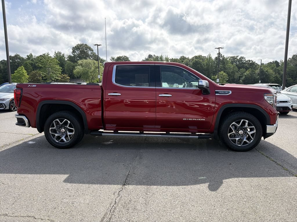 Used 2024 GMC Sierra 1500 SLT w/ SLT Premium Plus Package AWD/4WD image 17