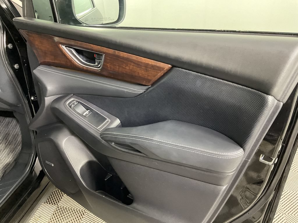Used 2023 Subaru Ascent Touring AWD/4WD image 27