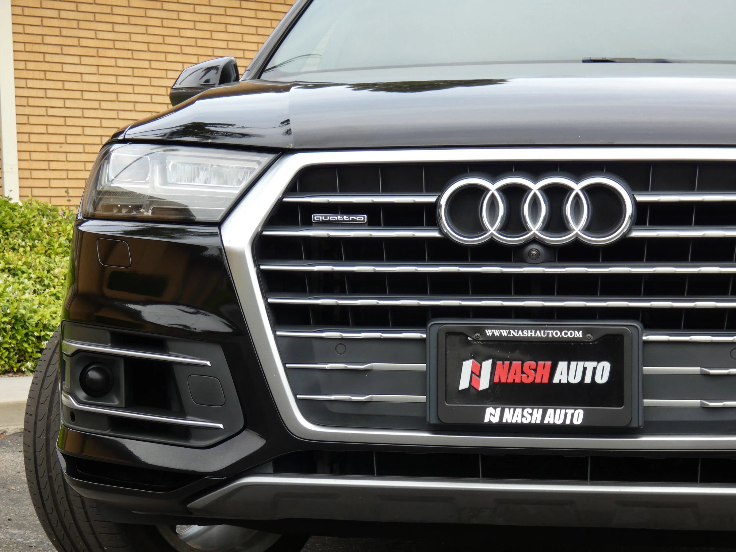 Used 2017 Audi Q7 3.0T Prestige w/ Prestige Package image 18