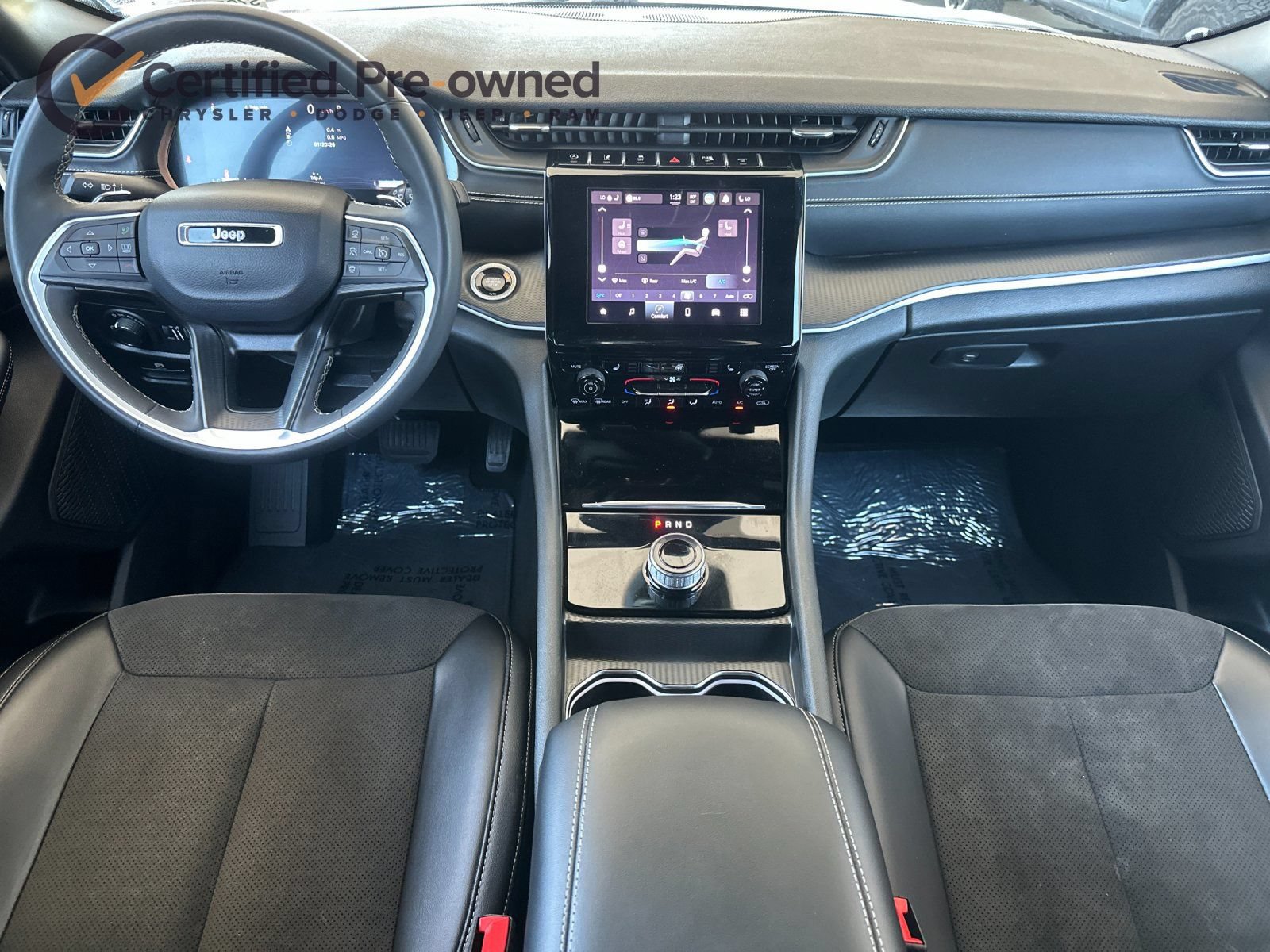 Used 2024 Jeep Grand Cherokee Altitude AWD/4WD image 14