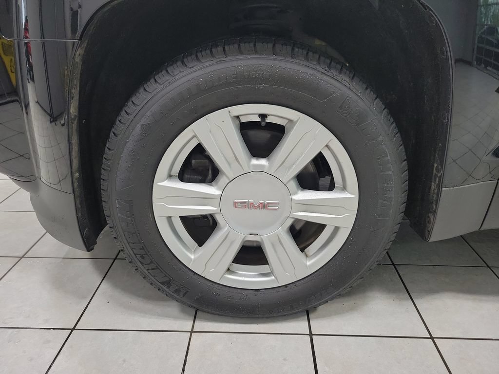 Used 2015 GMC Terrain SLE w/ Convenience Package FWD image 39