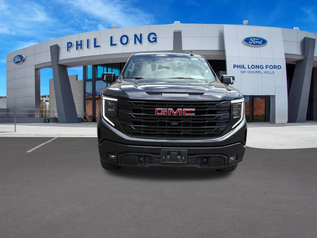Used 2026 GMC Sierra 1500 Elevation w/ Elevation Premium Package AWD/4WD image 9
