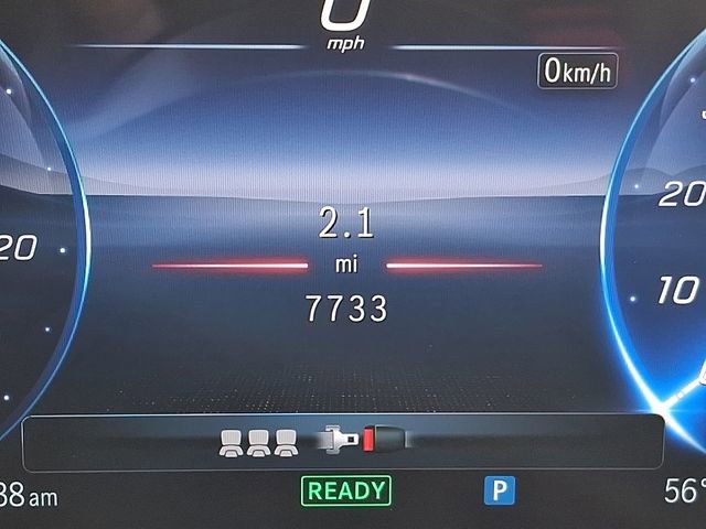 Used 2025 Mercedes-Benz EQB 250+ image 25