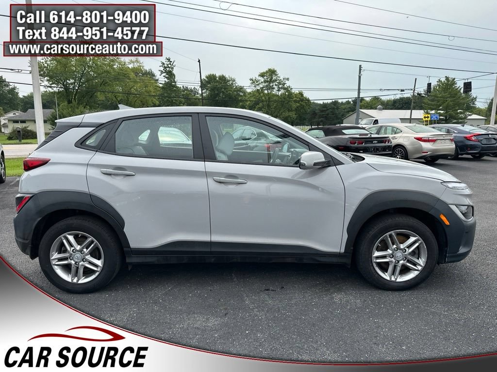 Used 2023 Hyundai Kona SE AWD/4WD image 10