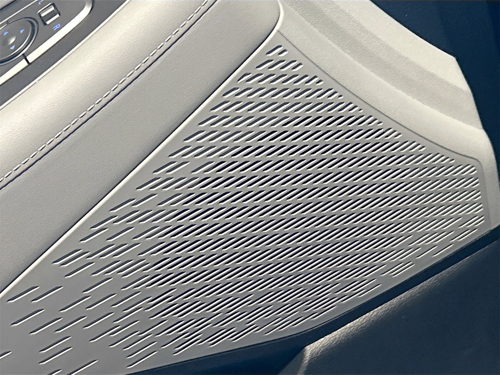 Used 2023 Hyundai Palisade SEL image 19