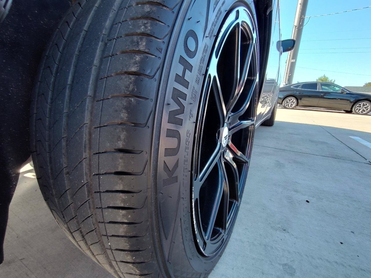 Used 2015 Dodge Charger SXT RWD image 11