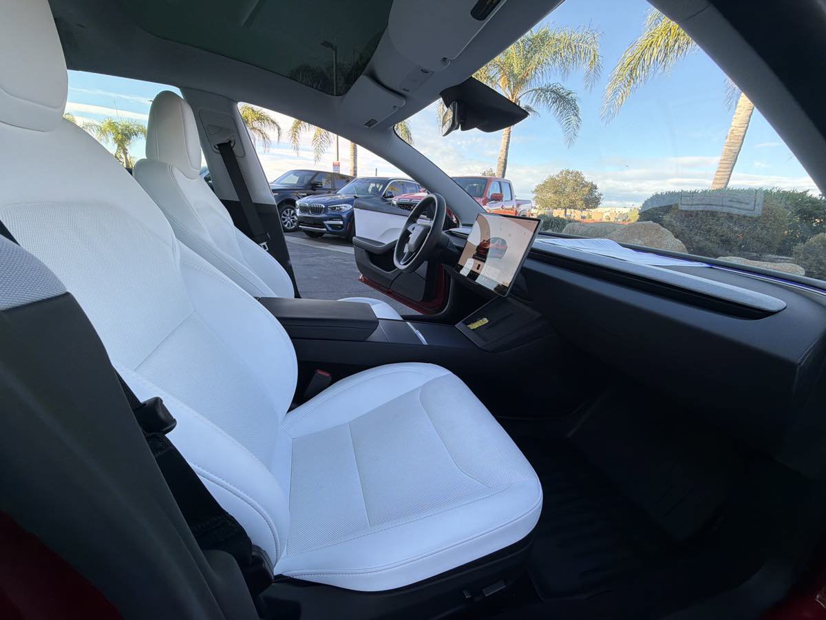 Used 2024 Tesla Model 3 Long Range RWD image 14