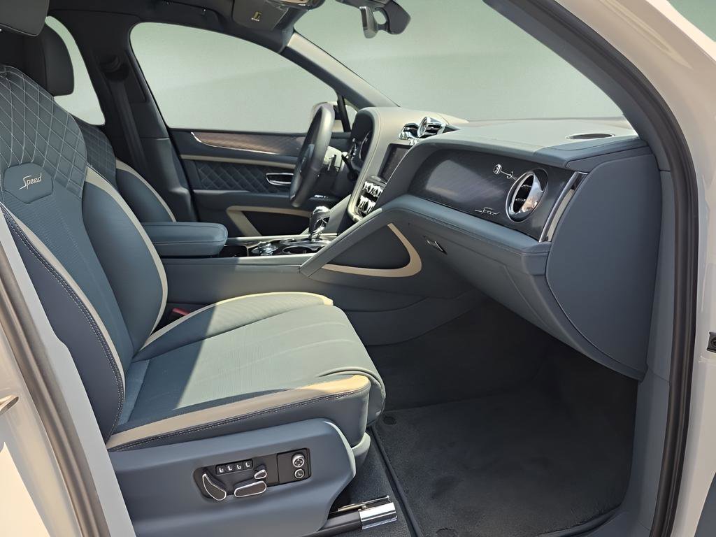 Certified 2022 Bentley Bentayga Speed image 2