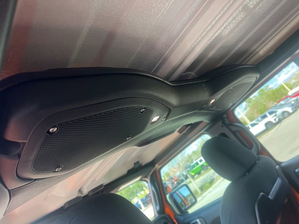 Certified 2025 Jeep Gladiator Mojave w/ Safety Group image 44