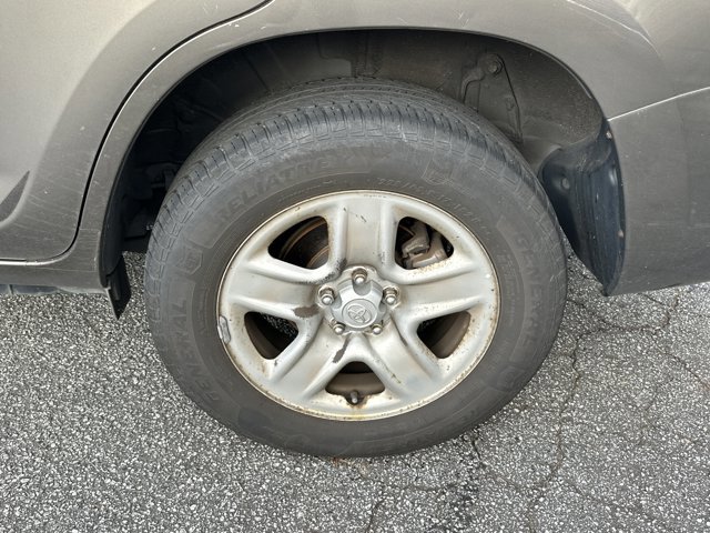 Used 2011 Toyota RAV4 4WD V6 image 24