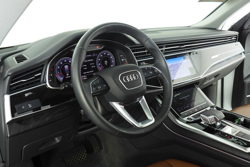 Used 2023 Audi Q8 Premium Plus w/ Premium Plus Package image 31