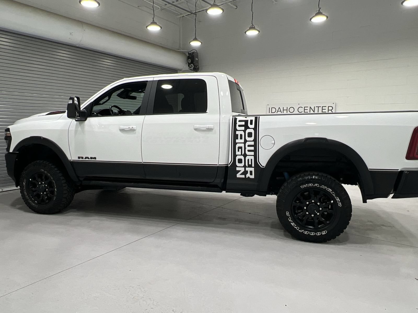 Used 2026 RAM 2500 Power Wagon AWD/4WD image 5