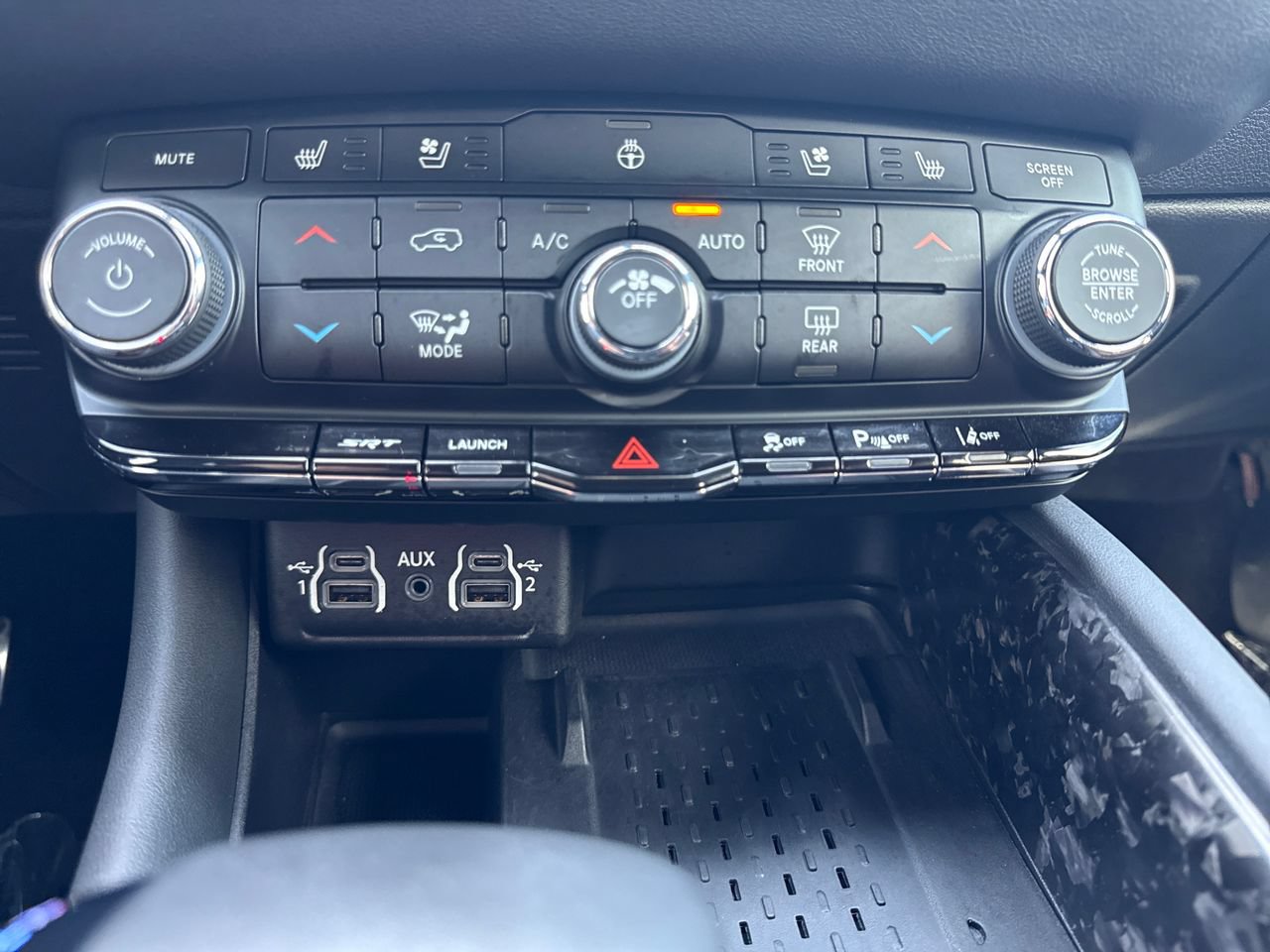 Used 2025 Dodge Durango SRT Hellcat AWD/4WD image 25