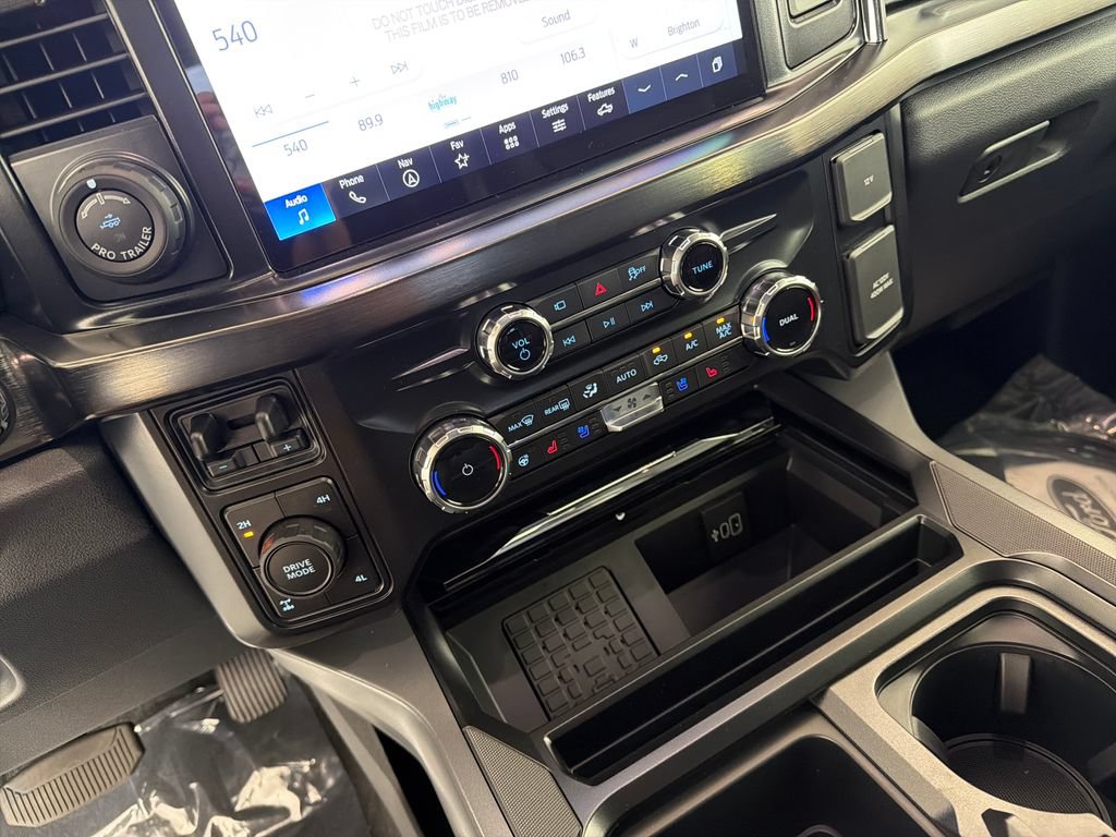 New 2026 Ford F350 Lariat w/ Lariat Premium Package AWD/4WD image 16