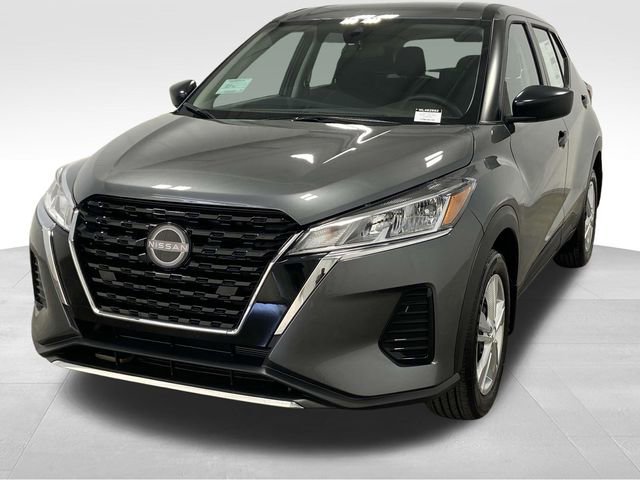 New 2025 Nissan Kicks Play S image 6