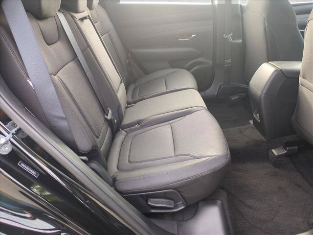 Used 2026 Hyundai Tucson SE FWD image 18