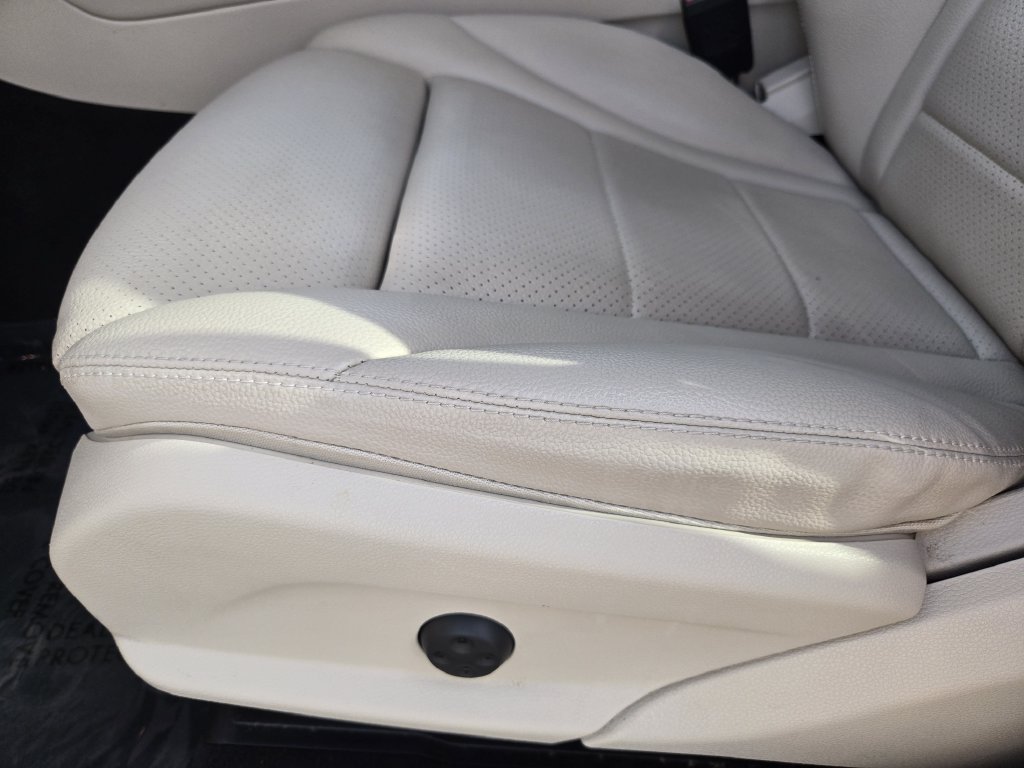 Used 2022 Mercedes-Benz GLC 300 image 22