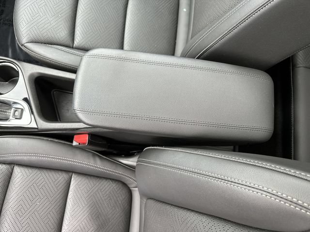 Used 2023 Buick Encore GX Essence w/ Experience Buick Package FWD image 24