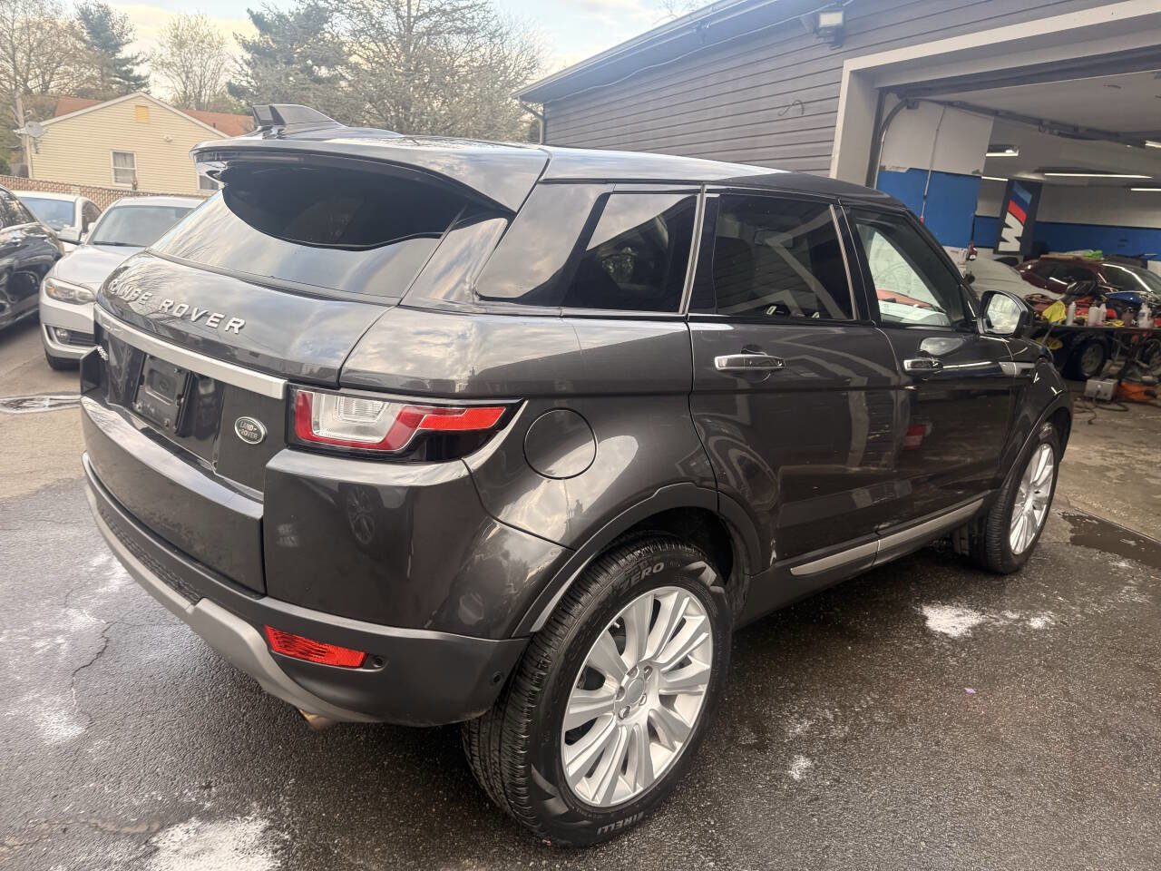 Used 2017 Land Rover Range Rover Evoque HSE AWD/4WD image 5